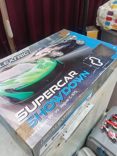 Scalextric supercar showdown - scalextric,