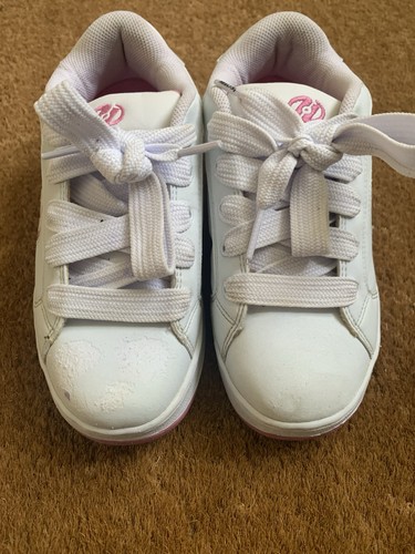 Girl heelys size 4 - heelys,