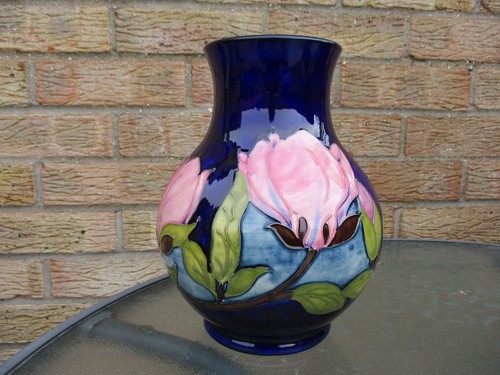 Moorcroft pink magnolia on - pink,