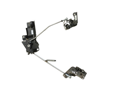 Cover locking for folding r - cover,