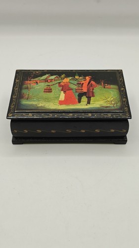 Vintage russian lacquer box - vintage,