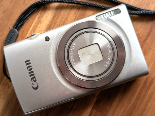 Mint canon ixy 180 - n,