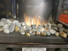 2 Kw Electric Fire. Flame Effect And Pebbles  +THERMOSTAT