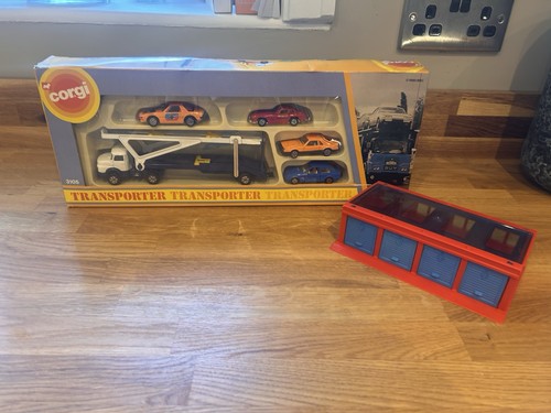 Corgi juniors 3105 transporter - corgi,