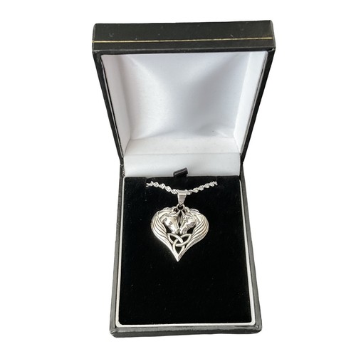Lisa parker unicorn heart - lisa,