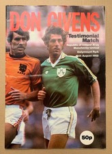 DON GIVENS TESTIMONIAL 1982 FOOTBALL PROGRAMME MANCHESTER UNITED Man Utd IRELAND