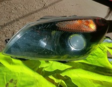 SKODA FABIA MK2 2013 LEFT PASSENGER SIDE N/S HEADLIGHT Black Housing 5J2941017