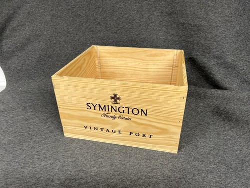 Wooden port box - -,