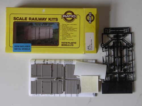 Ratio plastic models 572 lms - plastic,
