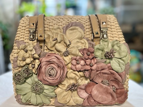 Valentino garavani handcrafted - valentino,