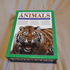 Amazing Wildlife Book Box Animals collection of 8 books 