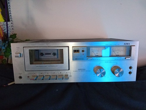 Aiwa stereo cassette deck - aiwa, tape