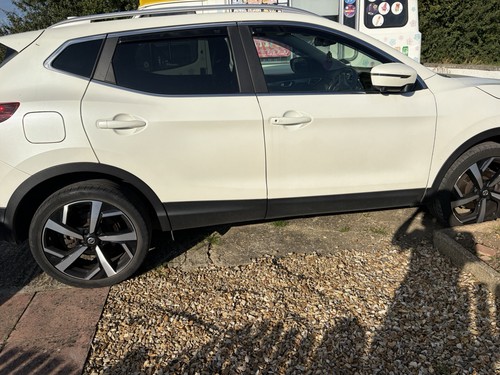 Nissan qashqai 1332 tekna - nissan,