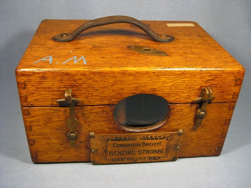 Antique benzing strobbe pigeon - antique,