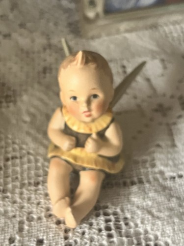 Lovely little hummel figure - lovely,