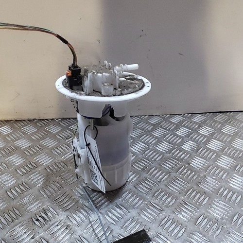 Peugeot 208 fuel - fuel, pump