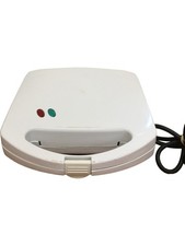 Argos Value Range Waffle Maker Model LW-037 750W Non-Stick Plates Electric