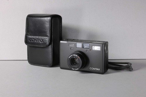 Contax black 35mm film - black,