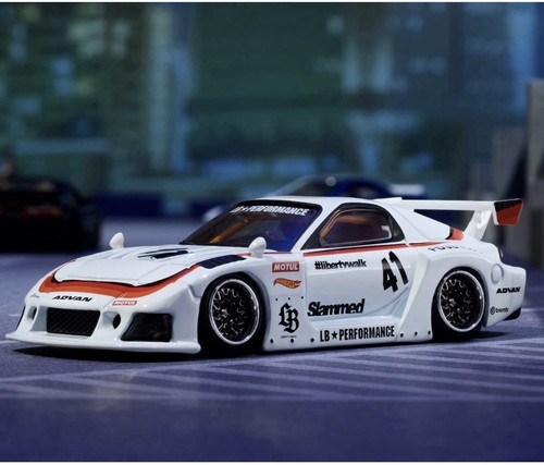 Hot wheels elite mazda 7 - hot,
