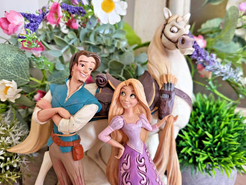 Disney traditions showcase - traditions,