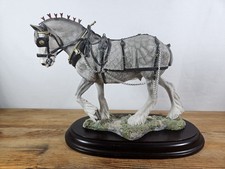 COUNTRY ARTISTS 01477 SHIRE GELDING PAIRS HARNESS HORSE FIGURINE DAVID IVEY