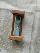 Vintage Traditional Wood & Glass Blue Sand Egg Timer Times 3,4,&5 Mins Chicken
