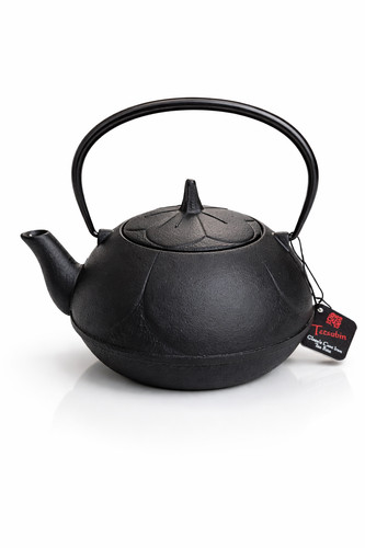 Joyce chen tetsubin cast iron - chen,
