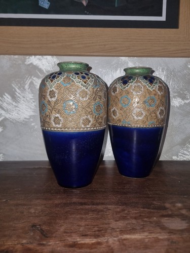 Pair royal doulton - doulton, stoneware
