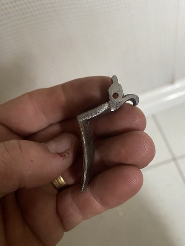 Large flintlock frizzen
