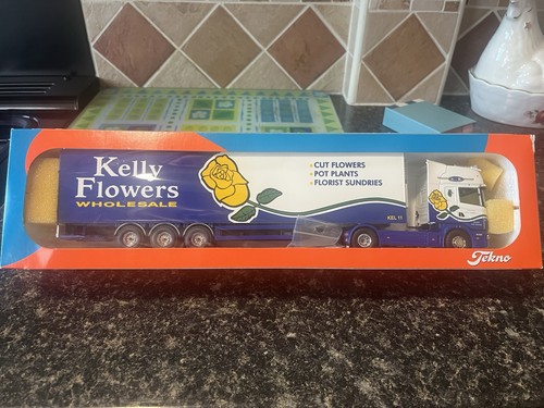 The tekno kelly flowers - kelly,