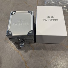 Steel empty watch box - empty,
