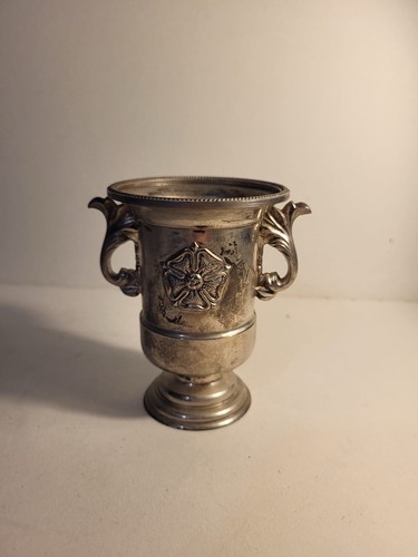 Vintage silverplate tudor - vintage, rose