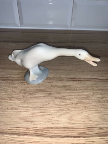 Lladro goose ornament - goose,