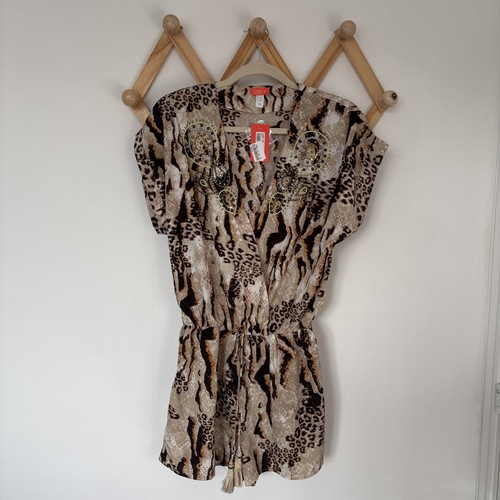 Bnwt river island - river, animal