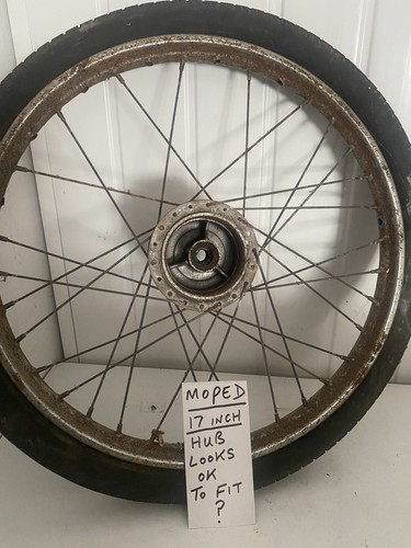 Moped front wheel - wheel, damaged
