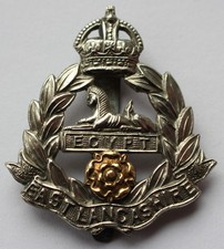 British Army, The East Lancashire Regiment Cap Badge. (O66)