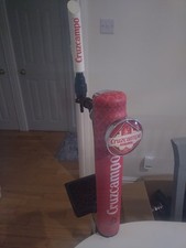 Cruz Campo Beer Font