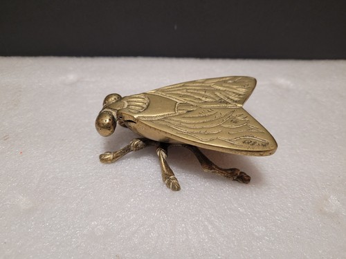 Vintage brass fly shape - brass,