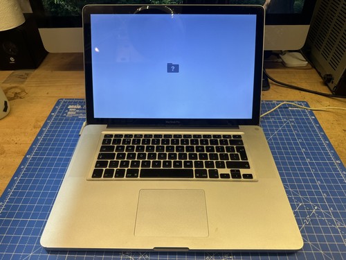 Inch apple macbook pro - 15-inch,