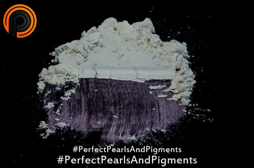 Iridescent pearl pigment - iridescent,
