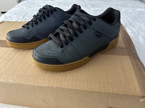 Cycle shoes giro - shoes,