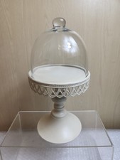 Cream Metal Cake Stand With