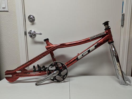 Red 2000 performer mid - gt,
