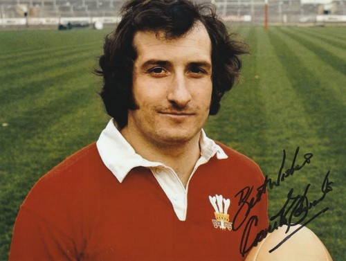 Gareth edwards hand - gareth,