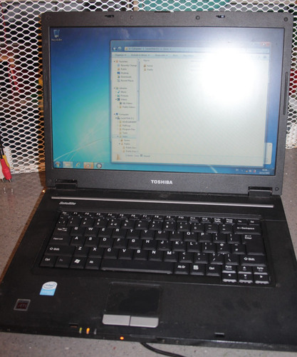 Toshiba satellite l30 - toshiba,