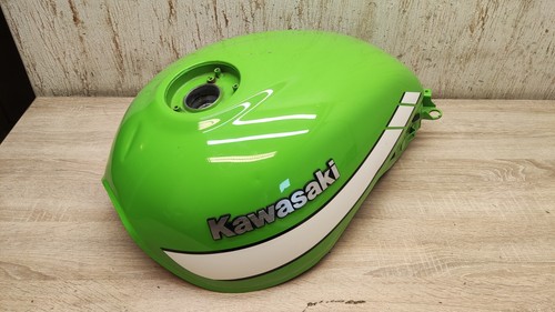 Kawasaki z900rs cafe 2020 fuel - cafe,