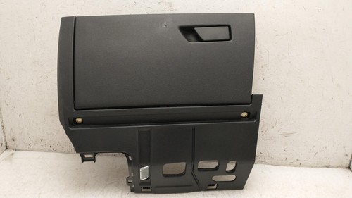 Audi glove box sportback - audi,