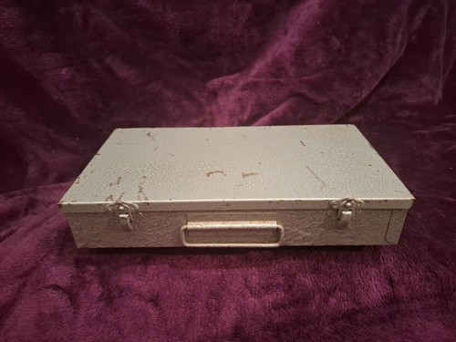 Vintage 35mm slide - vintage, metal