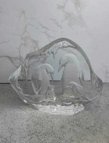 Crystal cut penguin - cut,