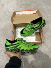 Green And Black Hypervenoms